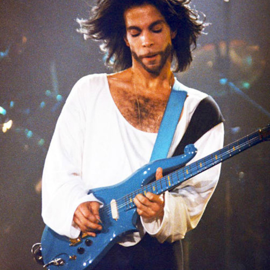 During the 1990 &lsquo;Nude Tour&rsquo; a second blue version (not the 1988 &lsquo;Blue Angel&rsquo;) was used